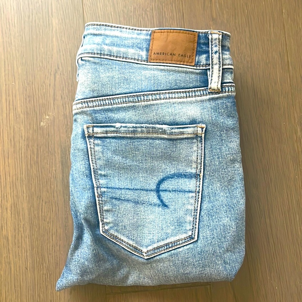 American Eagle Ripped Skinny Jeans